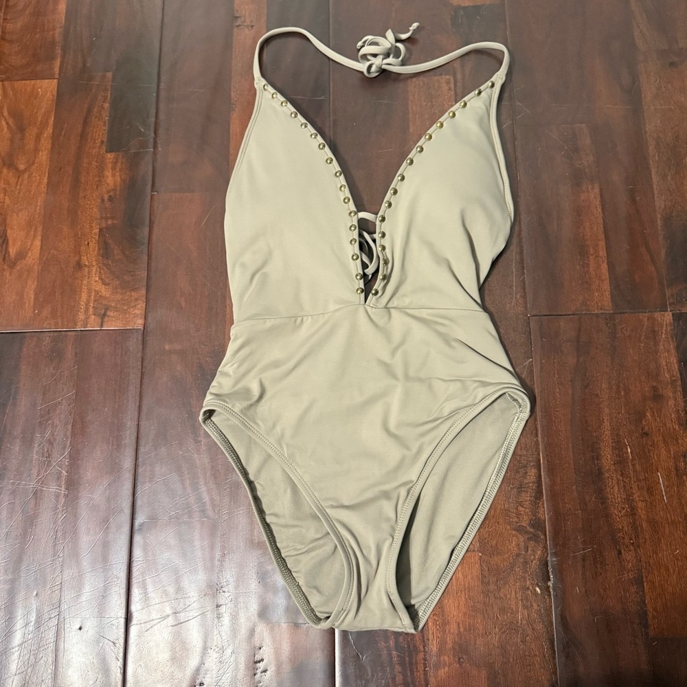 LA Blanca One Piece Swimsuit Women’s Size 6 Low Cut Tie At The Neck Taupe